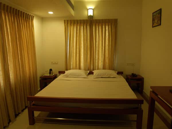 Time Square Business Hotel, Kochi 5